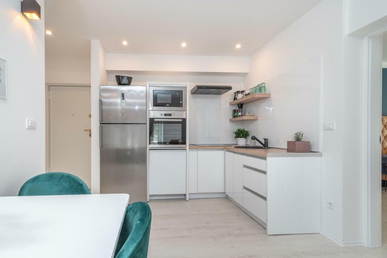 Apartment Aron Trogir Buitenkant foto