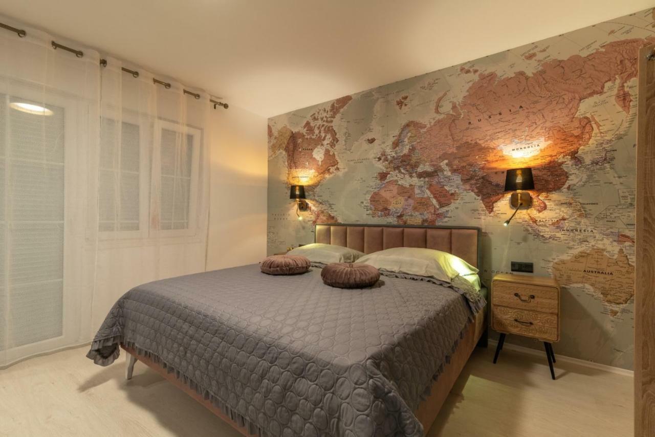 Apartment Aron Trogir Buitenkant foto